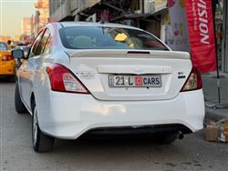 نيسان فيرسا